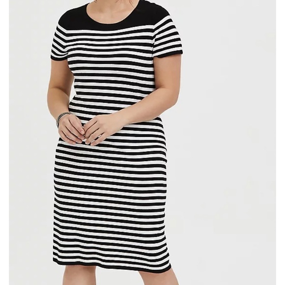 ✅ NWT Torrid Knit Dress - Picture 2 of 10